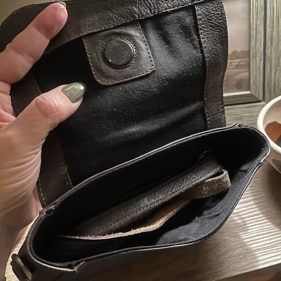 Bed Stu Distressed Black Leather Crossbody Bag - Picture 3 of 15